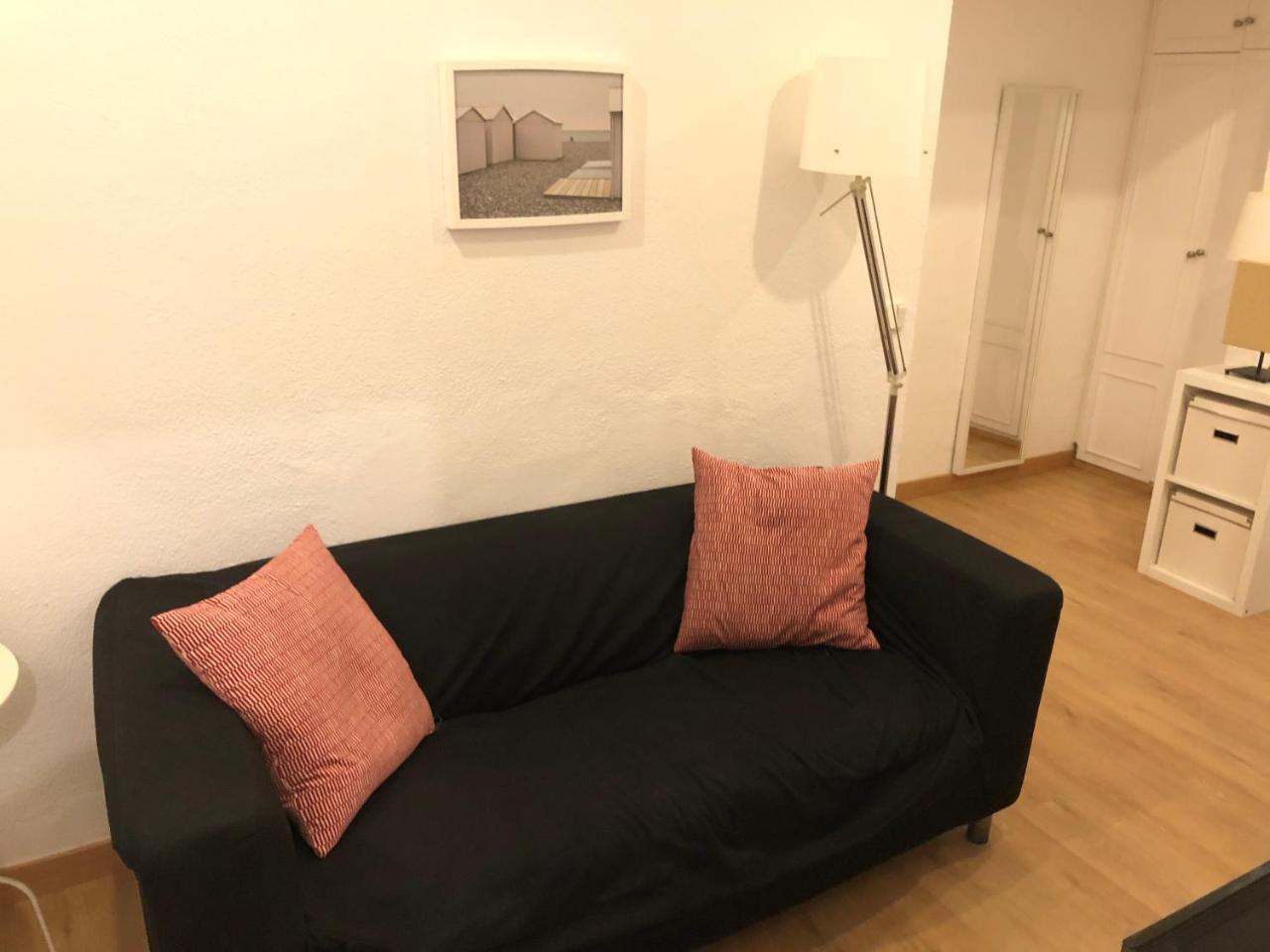 New! Apartment In Sarria Near Metro برشلونة المظهر الخارجي الصورة